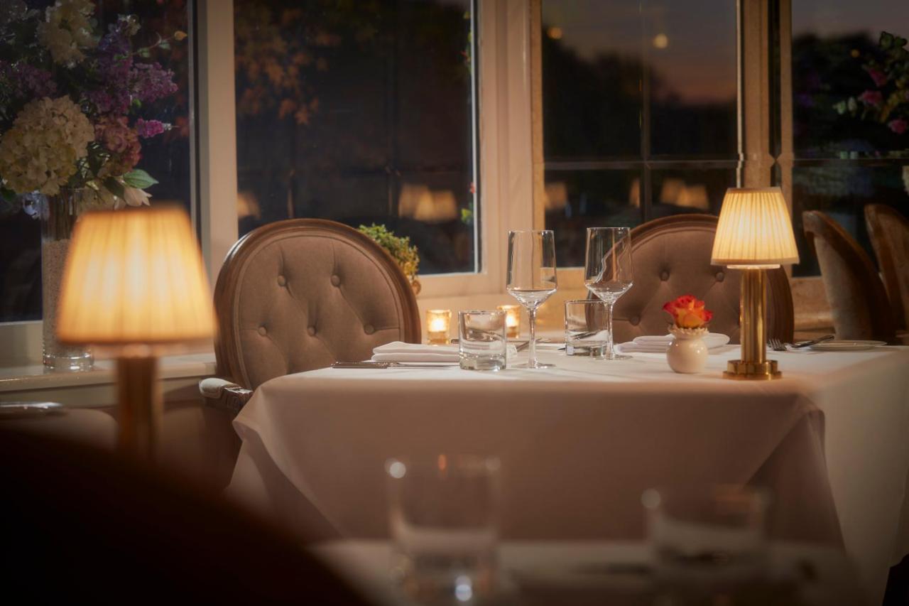 บาเดน เฮาส์ Hotel บาธ ภายนอก รูปภาพ Restaurant